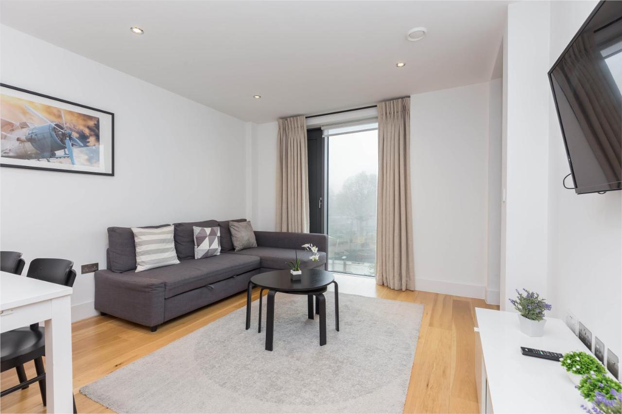 Portobello Apt With Floor-To-Ceiling Views Лондон Экстерьер фото