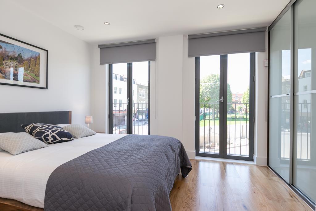Portobello Apt With Floor-To-Ceiling Views Лондон Экстерьер фото